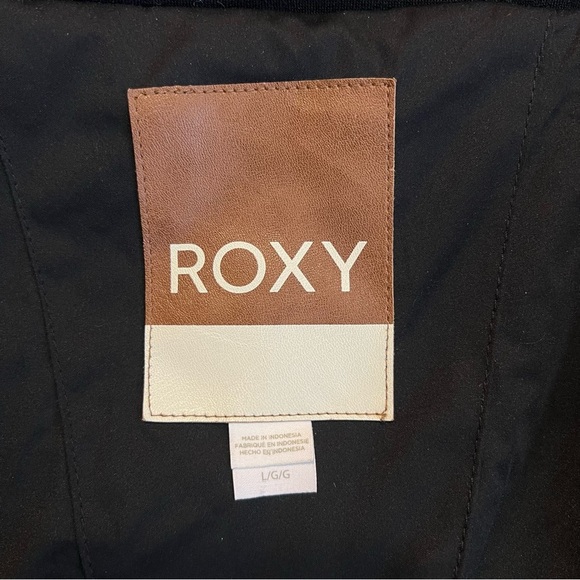 Roxy Carrie Faux Fur Black and White Jacket/Coat, Hooded Women Size Large EUC - Picture 10 of 15